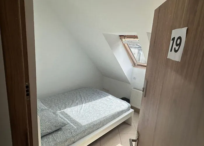 Bed & Breakfast Golebia-budget Poznan